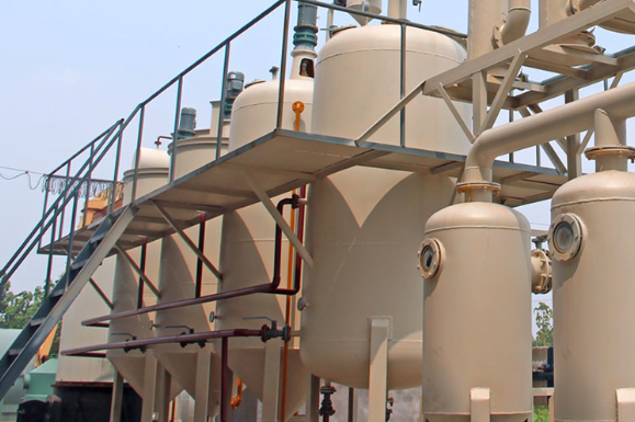 Waste engine oil refining to diesel plant