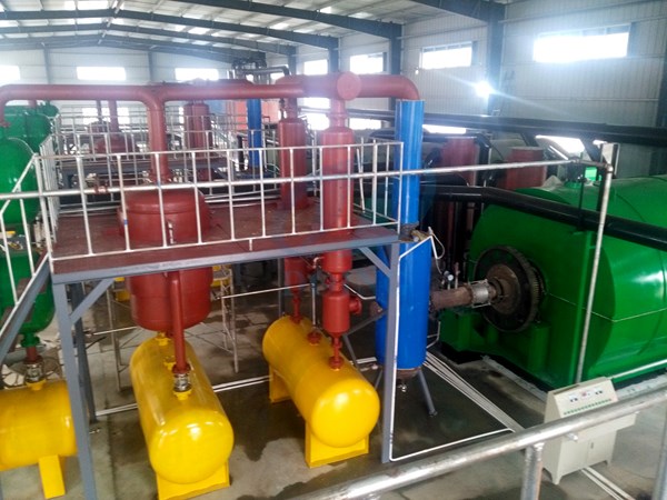 4 sets used tyre pyrolysis plants successfully installed in hubei china