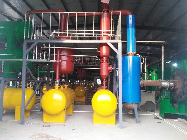 4 sets used tyre pyrolysis plants successfully installed in hubei china