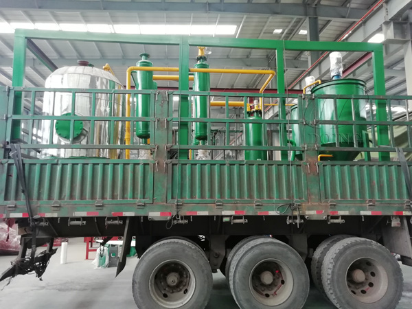 oil distillation plant