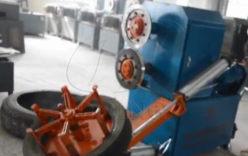 Tire both sidewall cutting machine running