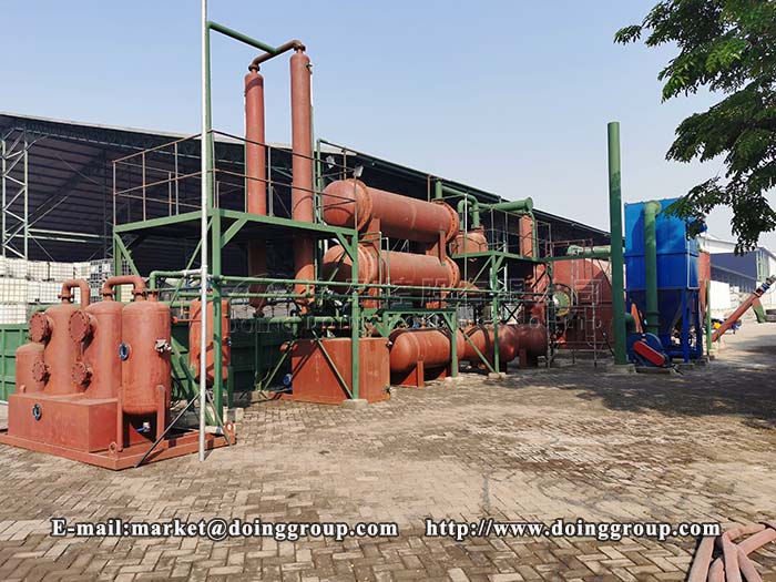 tire pyrolysis machine