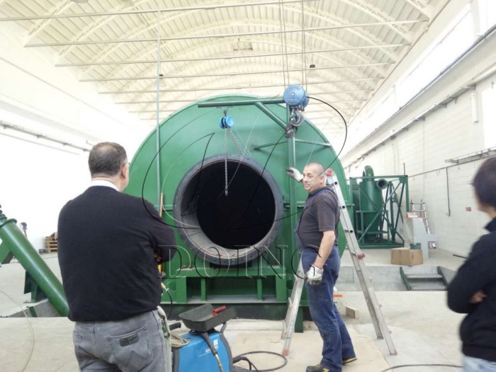 10TPD waste rubber pyrolysis plant project in Italy